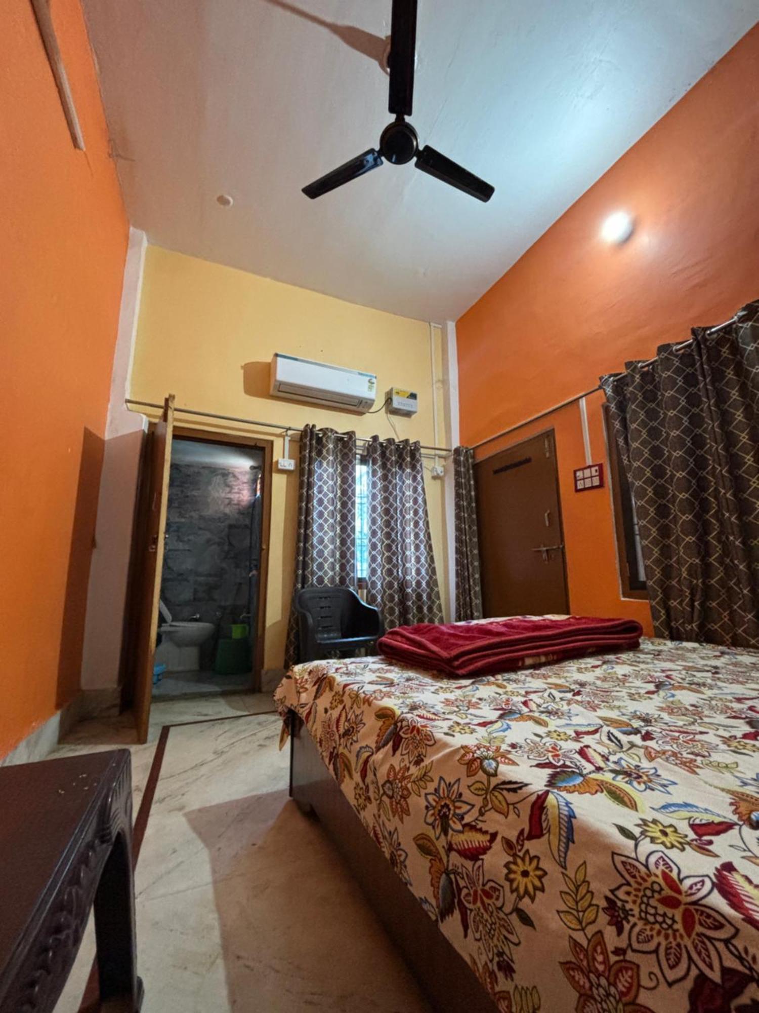 Shakuntala Guest House Ayodhya エクステリア 写真